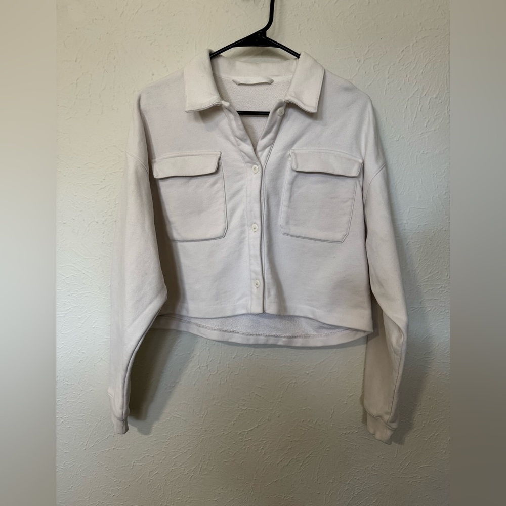 Alo Yoga Renown Cropped Button Up Pullover Size M